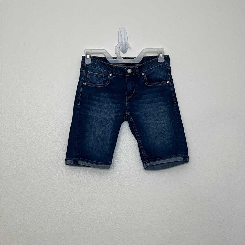 Girls Levi Bermuda shorts Size 14 cuffed, original riveted
